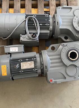 SEW KA77 DRS100M4BE5/XHO 220V  3KW 三相异步制动电动机减速机