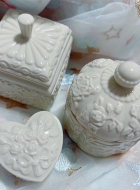 陶瓷描金浮雕储物首饰盒