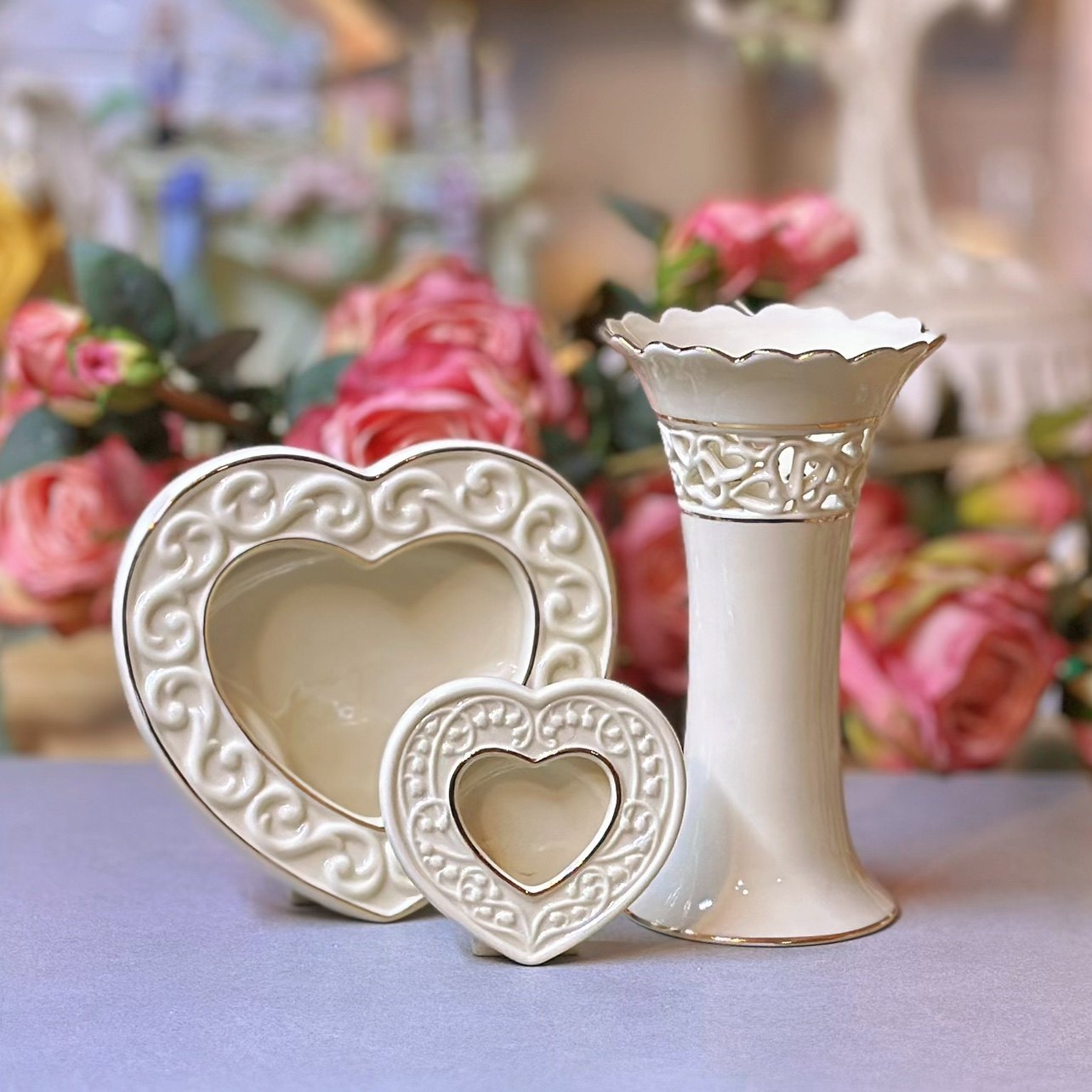 持续瓷生 lenox陶瓷浮雕镂空描金爱心相框花瓶花插家居摆件