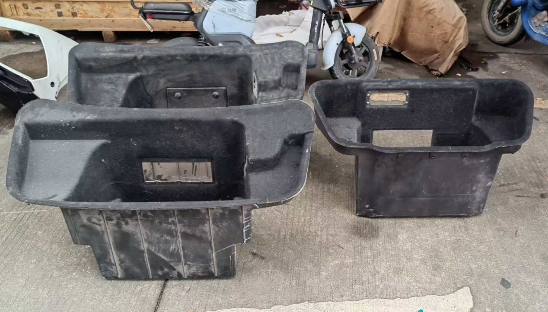 兰博基尼飓风行李箱盖板