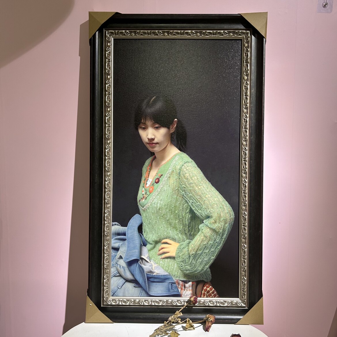 冷军小姜绿毛衣油画高清艺术微喷装饰画超写实人物画学习临摹使用