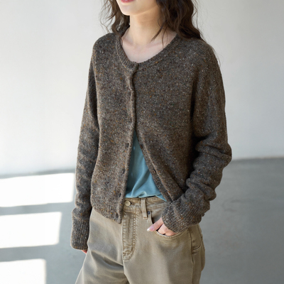 io意大利进口彩点花纱圆领开衫