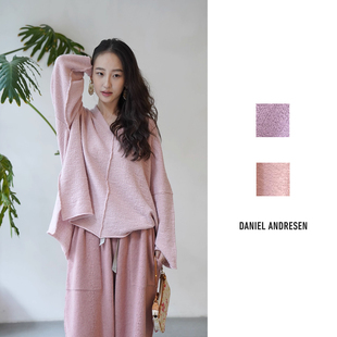 Cha 官方 | Daniel Andresen 25秋冬 yerba羊绒和式袖V领毛衣