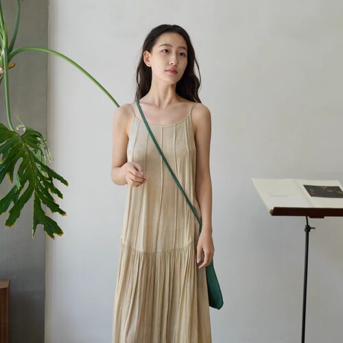 Cha 官方 | Mutedance 25SS 植物染真丝拼接连衣裙