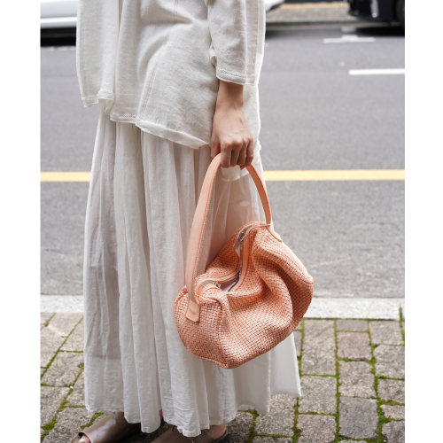Cha官方｜GUIDI 26春夏JAN3_WO SMALL LEATHER肌理编织软皮手提包