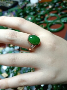 和田玉俄碧老坑碧玉952银镶玉阳绿戒指