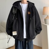 黑色