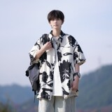 白色