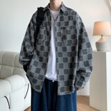 灰色