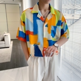 黄色