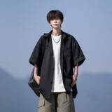 黑色