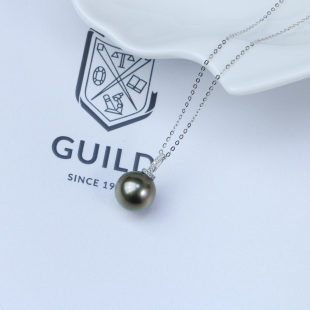 吉尔德大证 18K金12 13mm大溪地孔雀绿吊坠