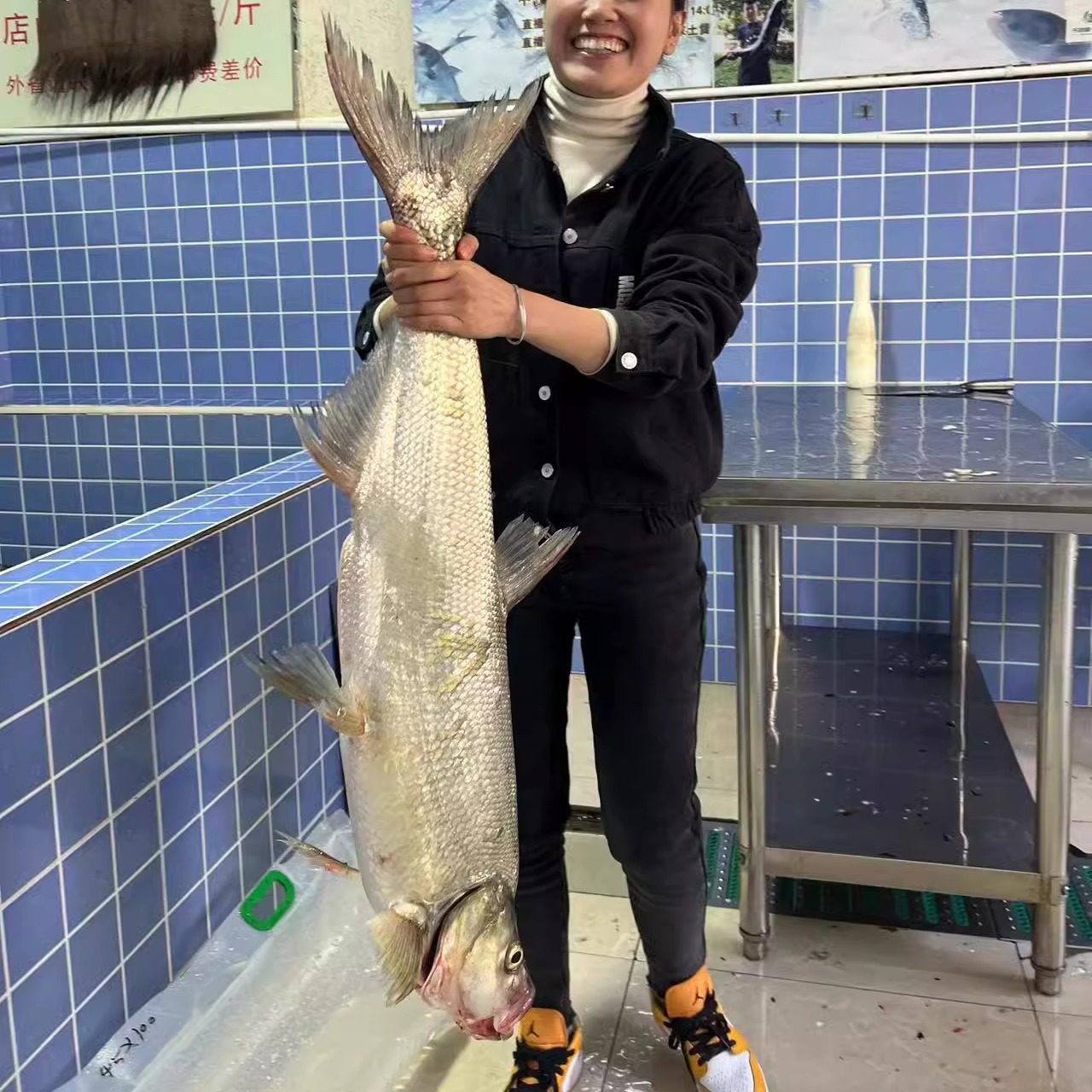 千岛湖米级翘嘴白鱼4000g起整条