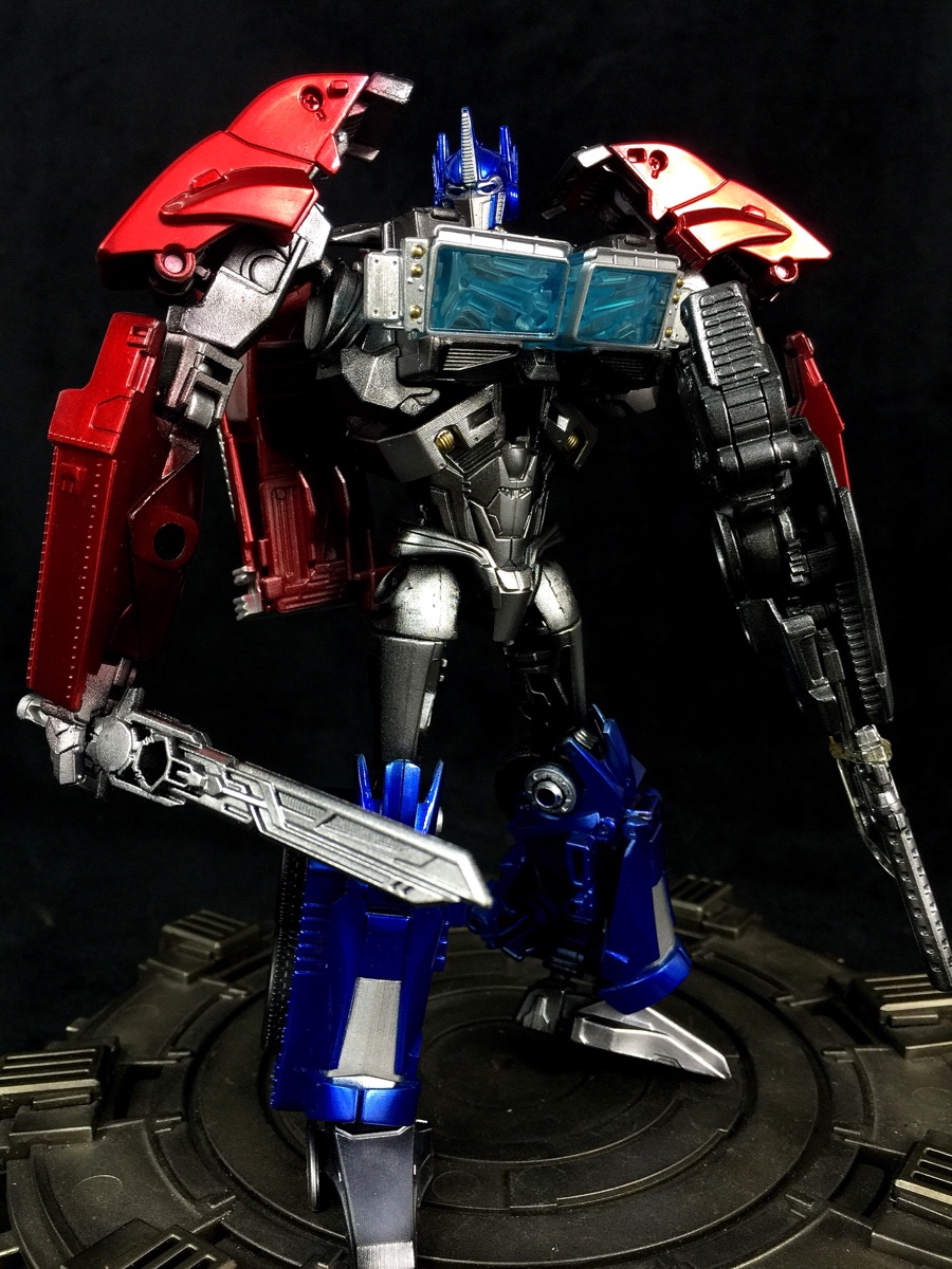 变形金刚tfp再版v级上色擎天柱