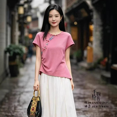 复古刺绣纯棉V领修身短袖女T恤