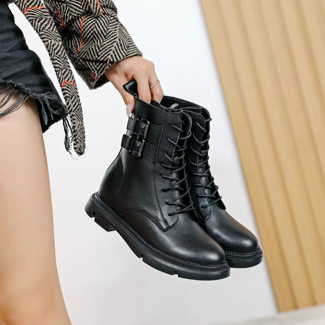 韩版ins英伦风复古机车chic马丁靴秋冬季女2025年新款系带短靴