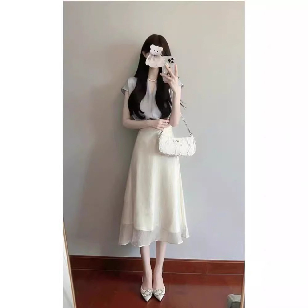 小个子别致夏新款女可盐可甜炸街半身裙子套装欲纯风高级感两件套