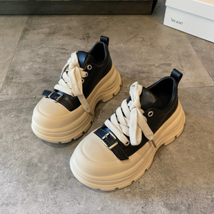 真皮厚底增高松糕鞋女2025秋季新款百搭舒适休闲英伦风系带板鞋潮