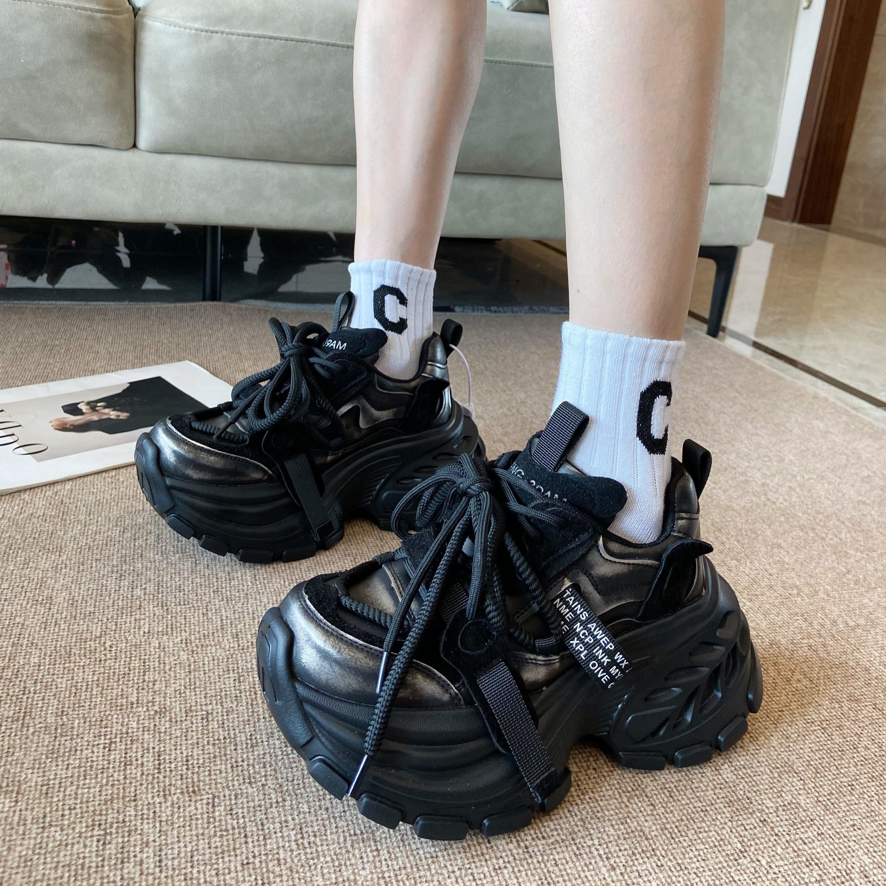 真皮厚底增高擦色双鞋带老爹鞋女2025秋季新款舒适百搭运动休闲鞋