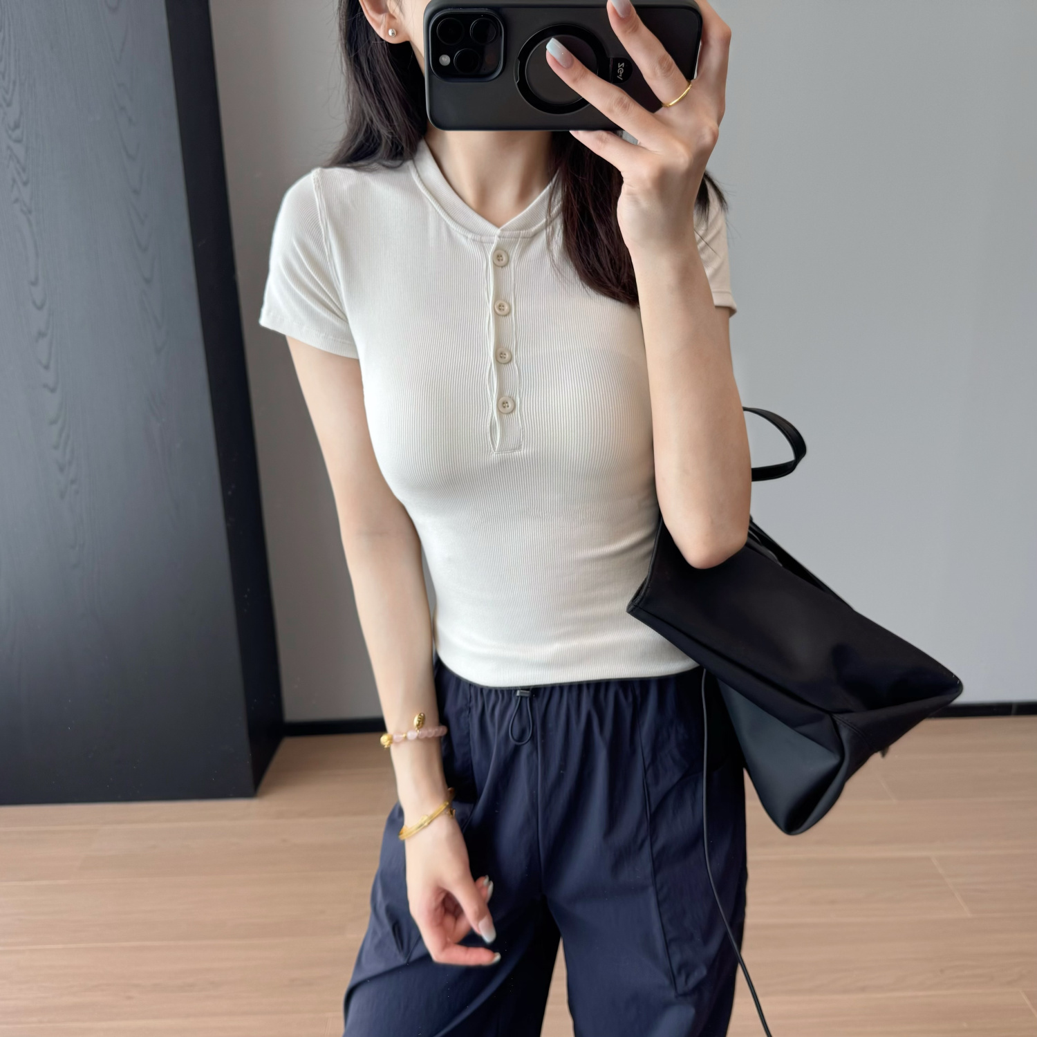 显瘦高弹力气质亨利领短袖T恤女