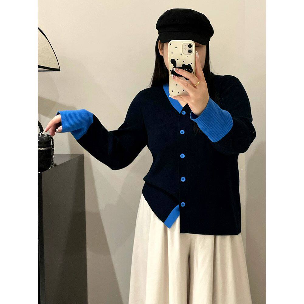 大码女装设计感撞色v领上衣2025秋款胖mm宽松休闲针织开衫女显瘦