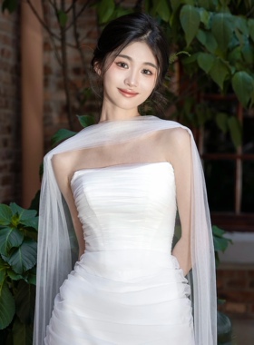 韩式高级感颈纱白色长款造型围脖纱婚纱礼服拖尾肩纱新娘披肩拍照