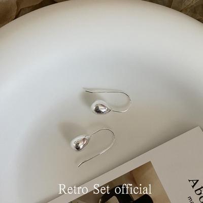 小银蛋SOPHIEBUHAI水滴极简耳环