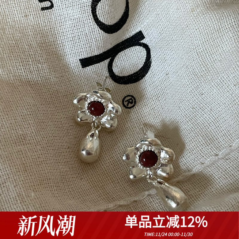 胡椒盐小众设计花朵水滴耳环