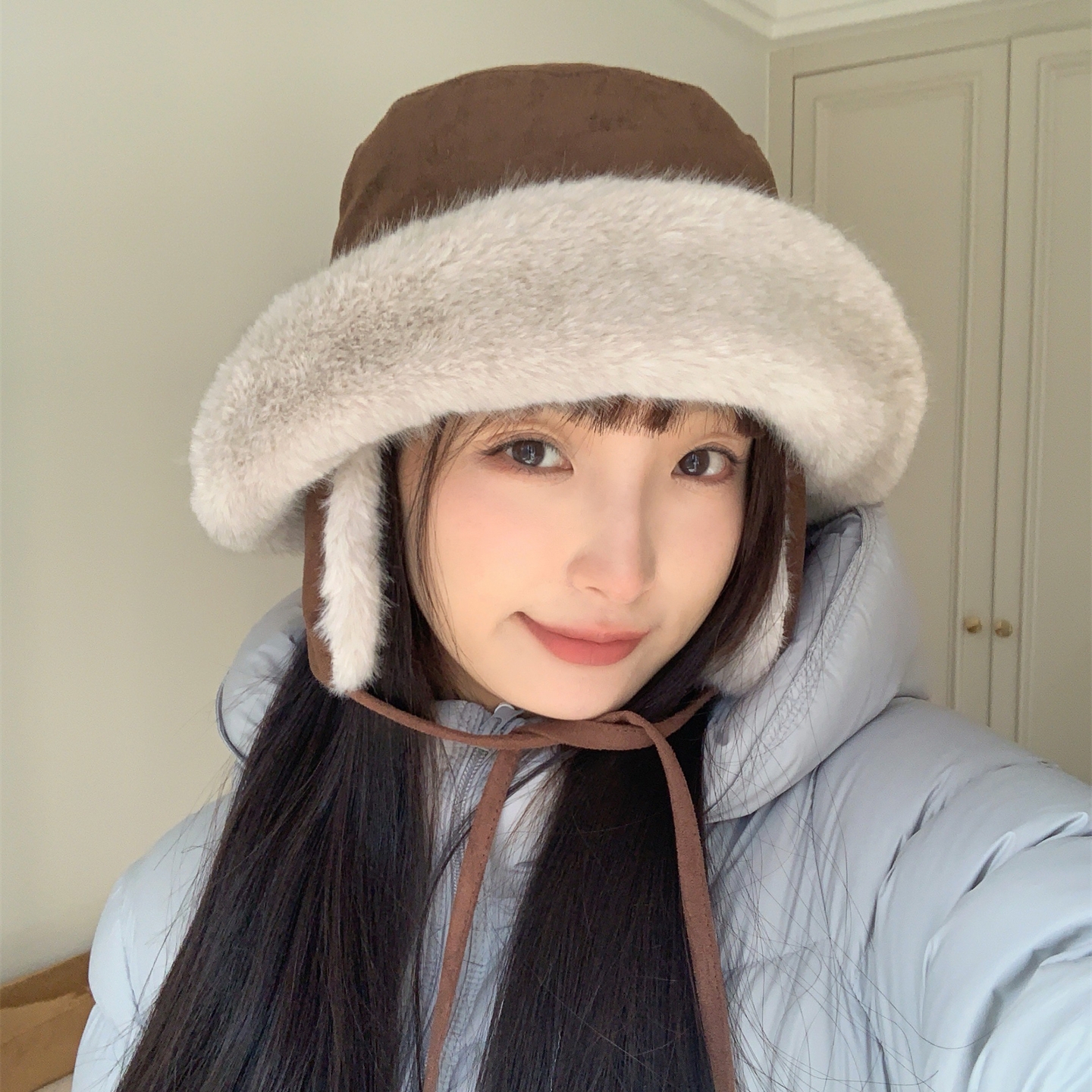 新款冬季毛绒保暖显脸小护耳帽女