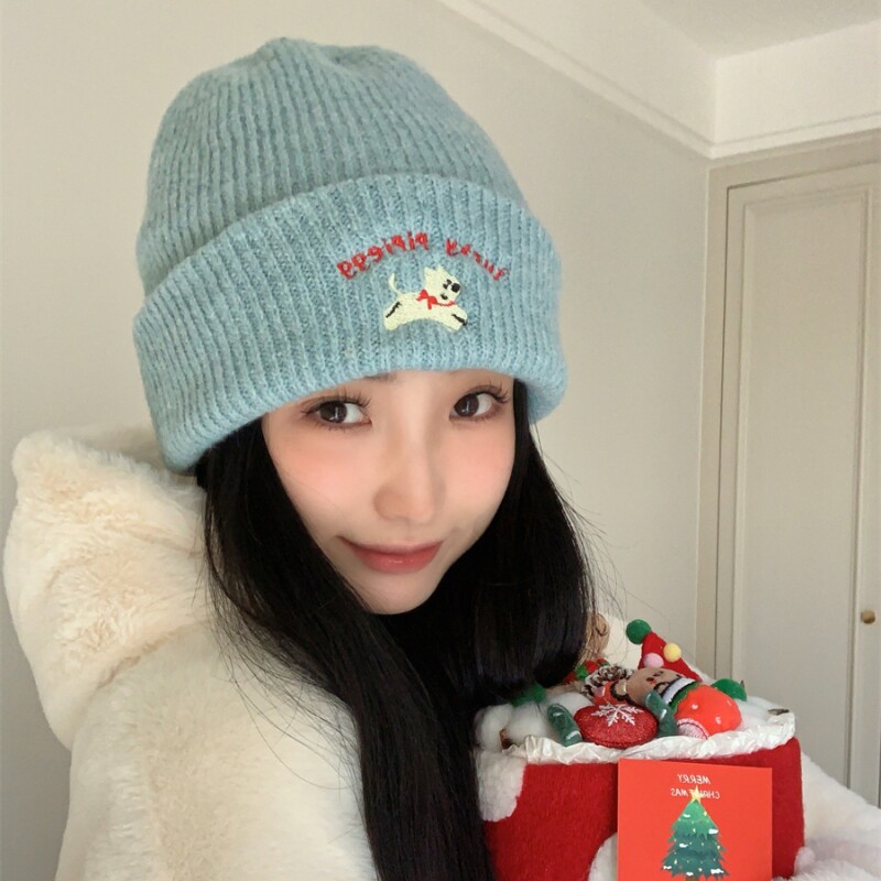 日系秋冬小狗刺绣逛街针织帽女