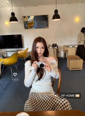 日本offcat气质温柔白色斜肩袖口立体山茶花针织衫女秋冬修身显瘦