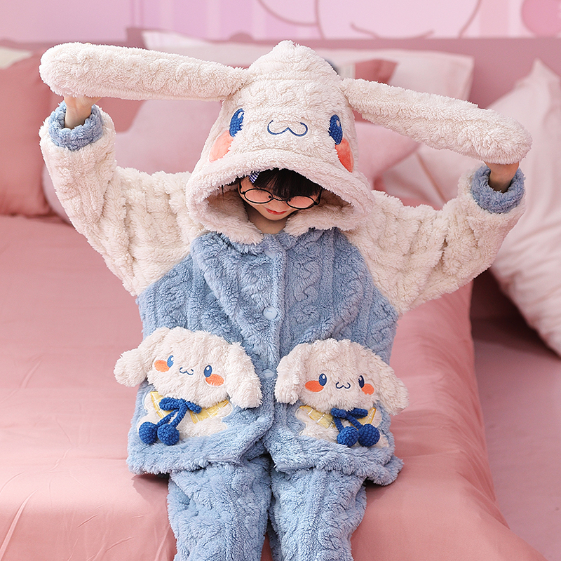 加厚法兰绒家居服套装卡通秋冬季