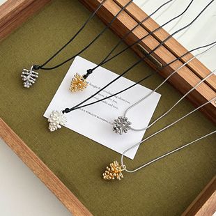 韩国博主同款松果吊坠项链女可调节小众设计高级感百搭毛衣链配饰