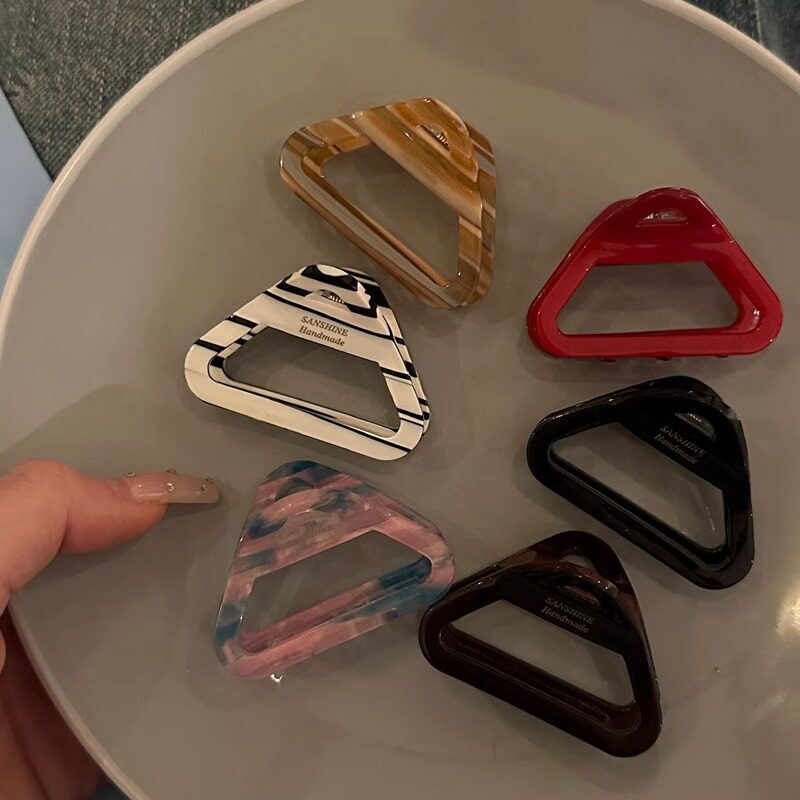 照片传送机~醋酸三角抓夹气质花纹高级感个性后脑勺盘发鲨鱼夹