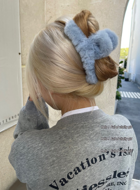 温柔氧气感少女~毛绒抓夹发量多抓得紧后脑勺鲨鱼夹网红发饰