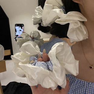 元 气满满芭蕾风奶油缎面蓝色条纹大肠发圈女百搭发绳扎头发橡皮筋