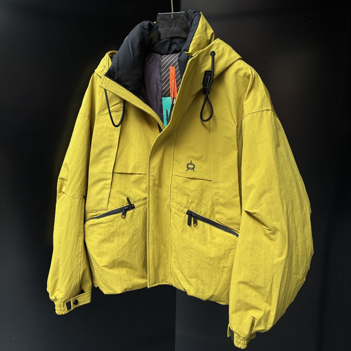 易麦正品25年冬季新品男士连帽保暖宽松潮流羽绒服外套90白鸭绒