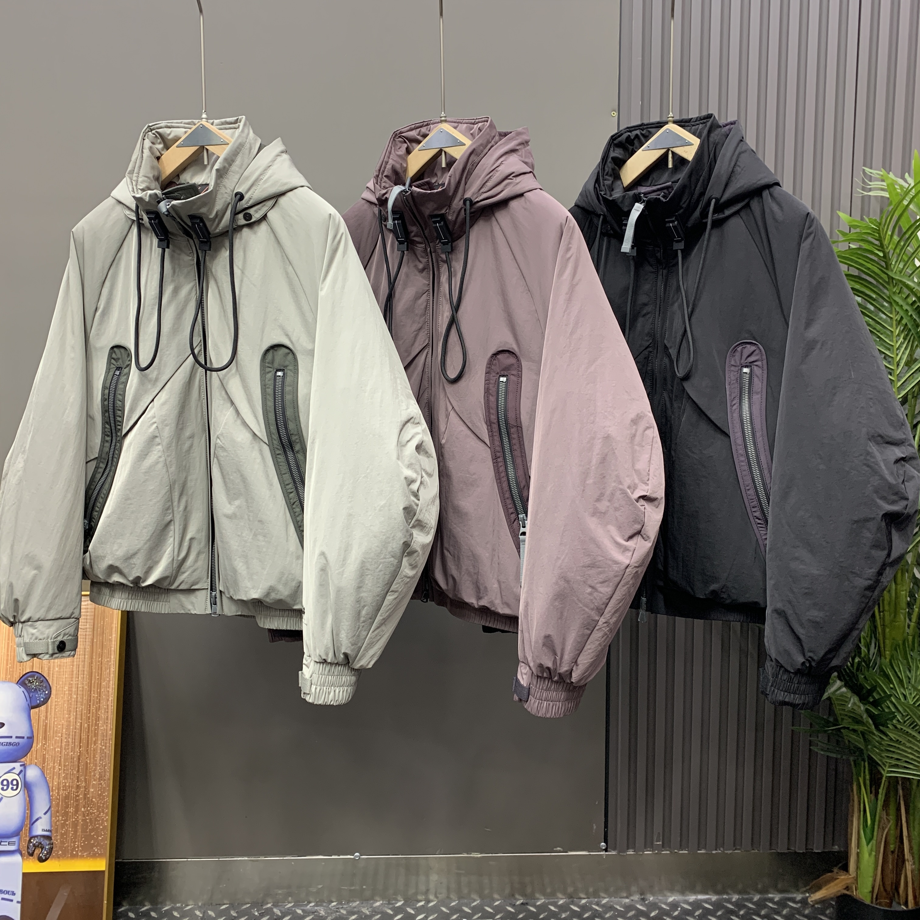 易麦2025冬季新款男工装连帽羽绒服男士保暖加厚90白鸭绒潮牌外套