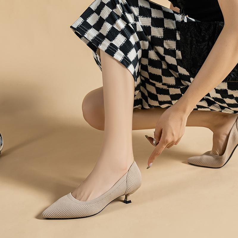 王妃鞋蛋卷女士尖头浅口小猫跟