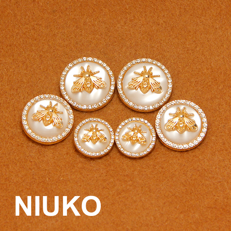 niuko蜜蜂金色纽扣子时尚珠光