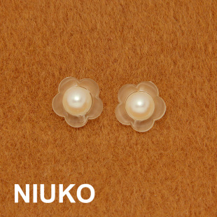 NIUKO 简约透明白花朵树脂装饰纽扣花形塑料钮扣子辅料毛衣服装扣