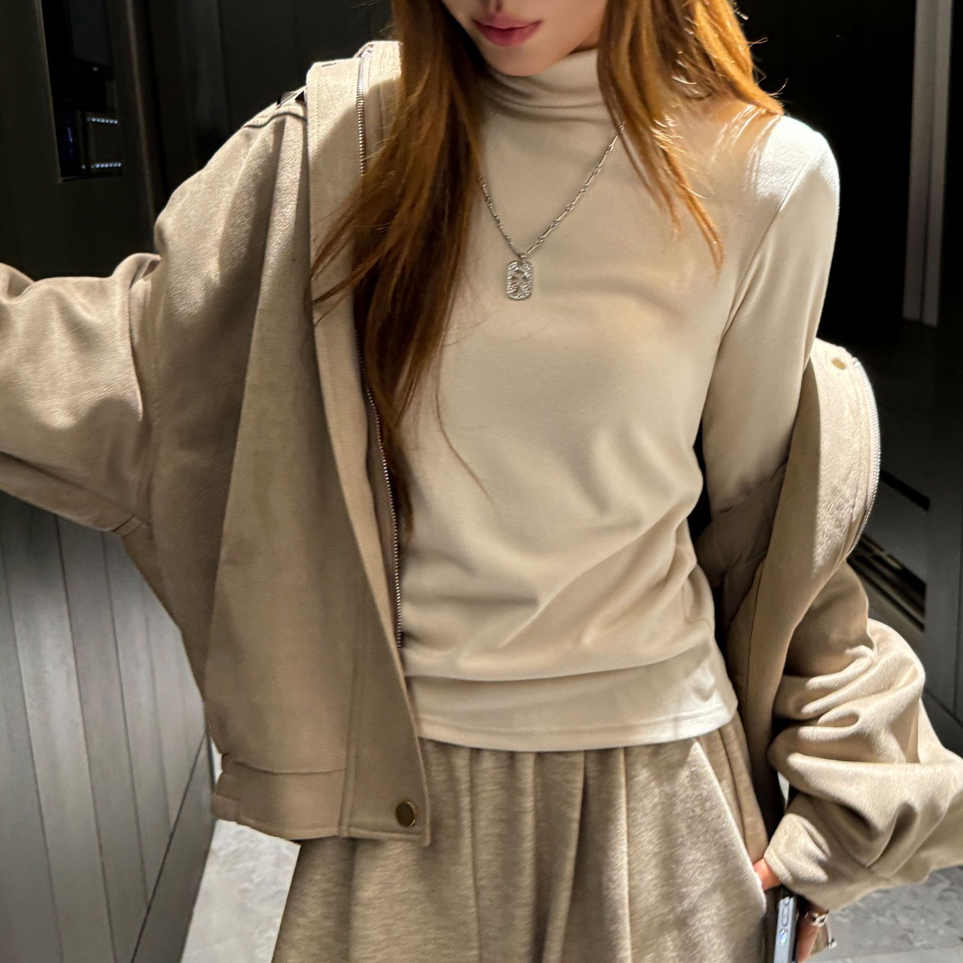 严选秋冬德绒磨毛打底衫女高级感半高领长袖t恤修身显瘦内搭上衣