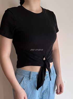 品PAI圆单陆8~2022年夏日辣妹短上衣露脐绑带黑色针织短袖女短款