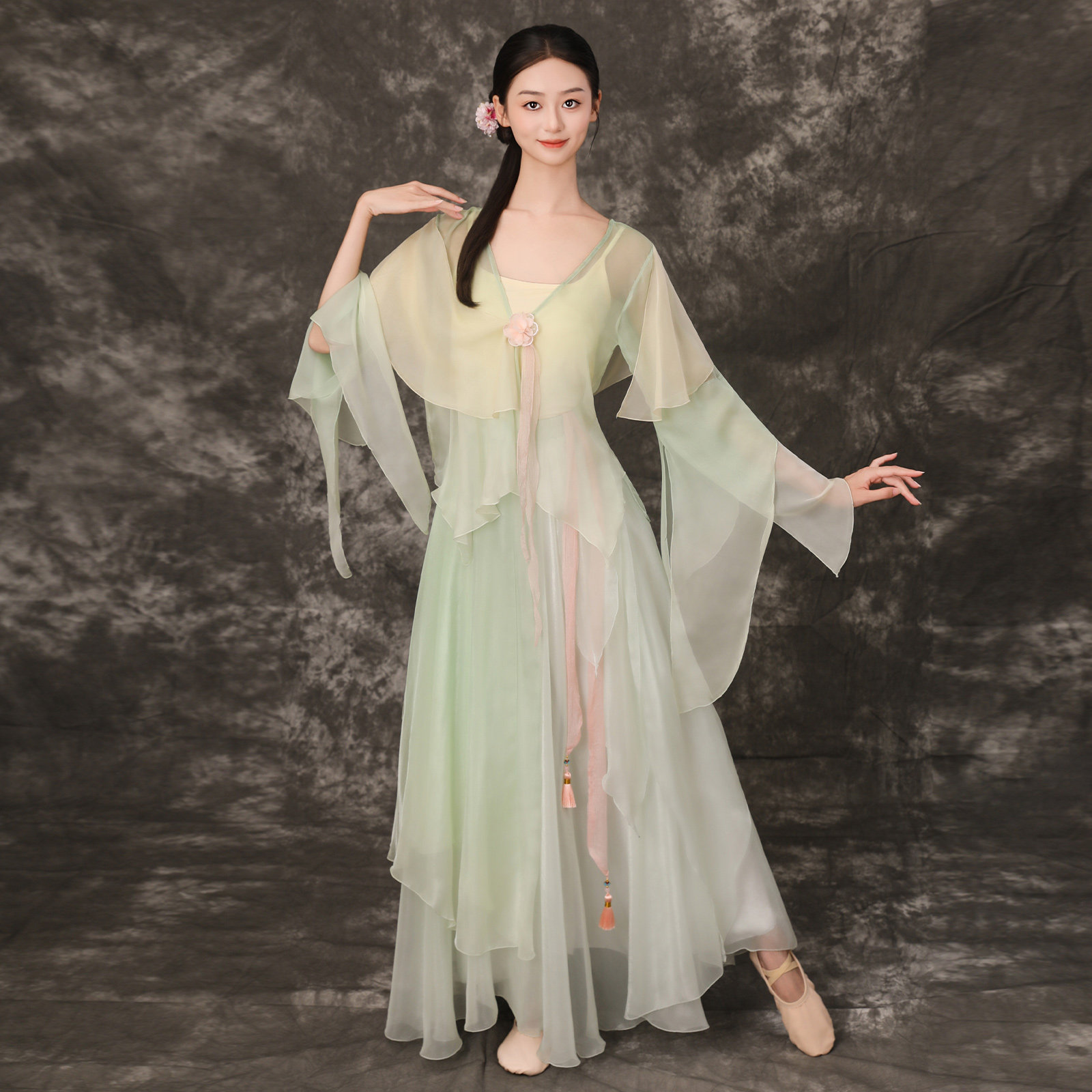 【青荷】中国风古典舞演出服女身韵花瓣袖纱衣练功服新中式表演服