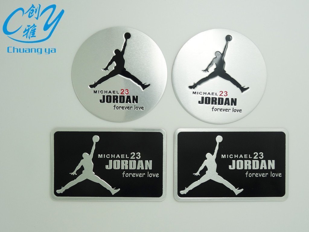 汽车个性装饰贴 飞人乔丹金属改装车标 JORDAN 立体车贴 油箱盖贴