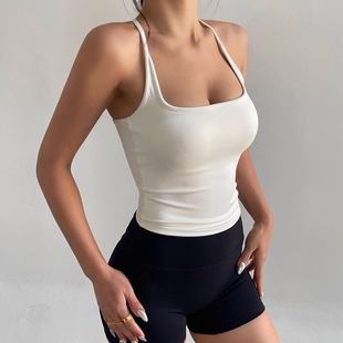 一体固定杯长运动背心女普拉提跑步训练健身防震聚拢瑜伽文胸上衣
