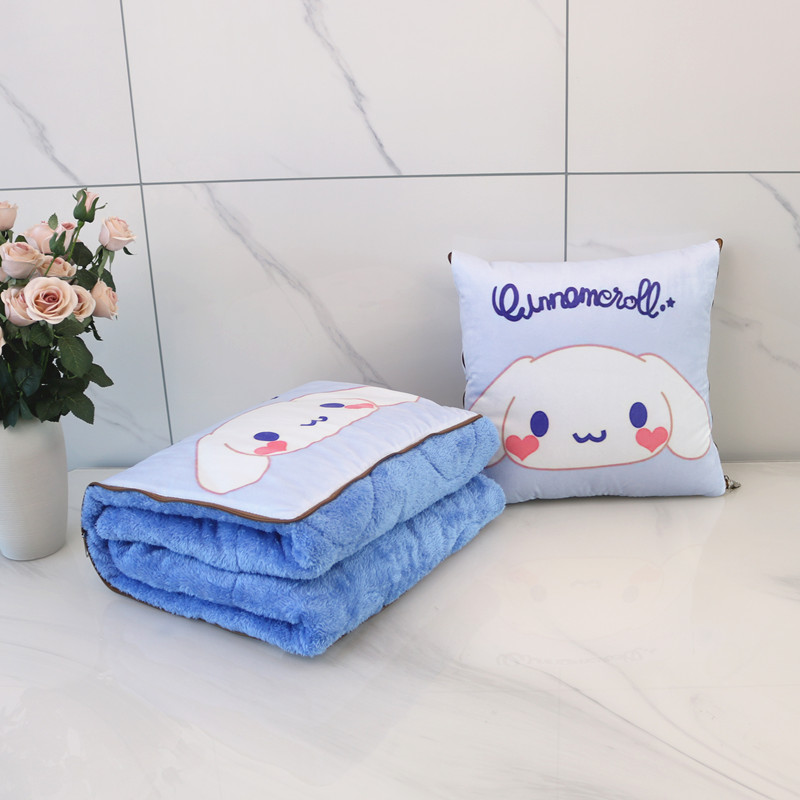 加厚牛奶绒抱枕被子两用沙发靠垫枕头被办公室午睡折叠空调被盖被