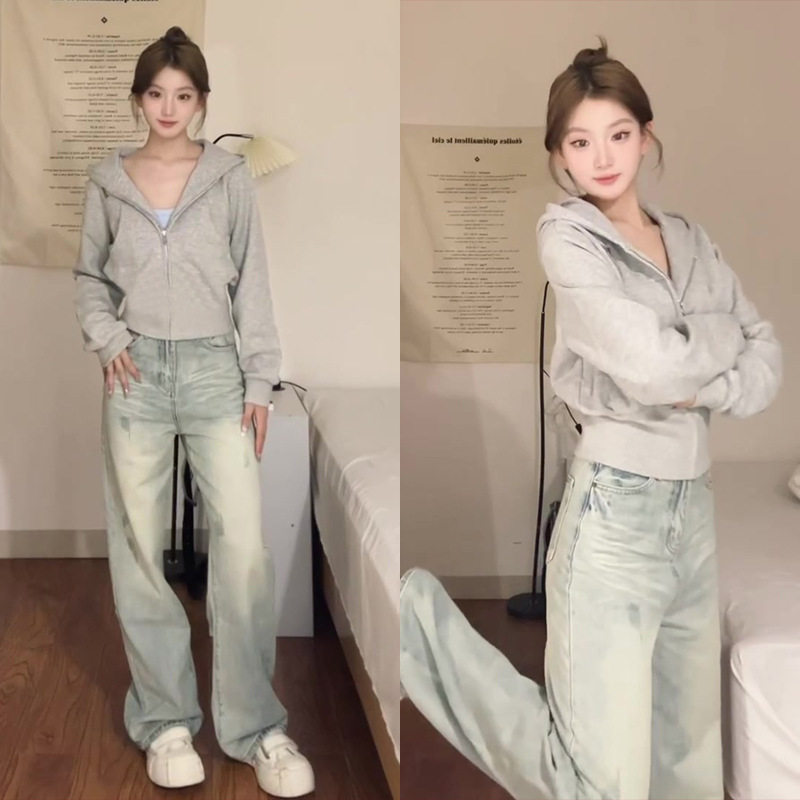 灰色正肩短款卫衣外套女2025新款春秋季连帽小个子上衣早秋穿搭薄