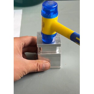 爆炸饵自制鱼饵砖成型器方块机翻板钩海竿鲢鳙抛竿糠饼压饵料模具