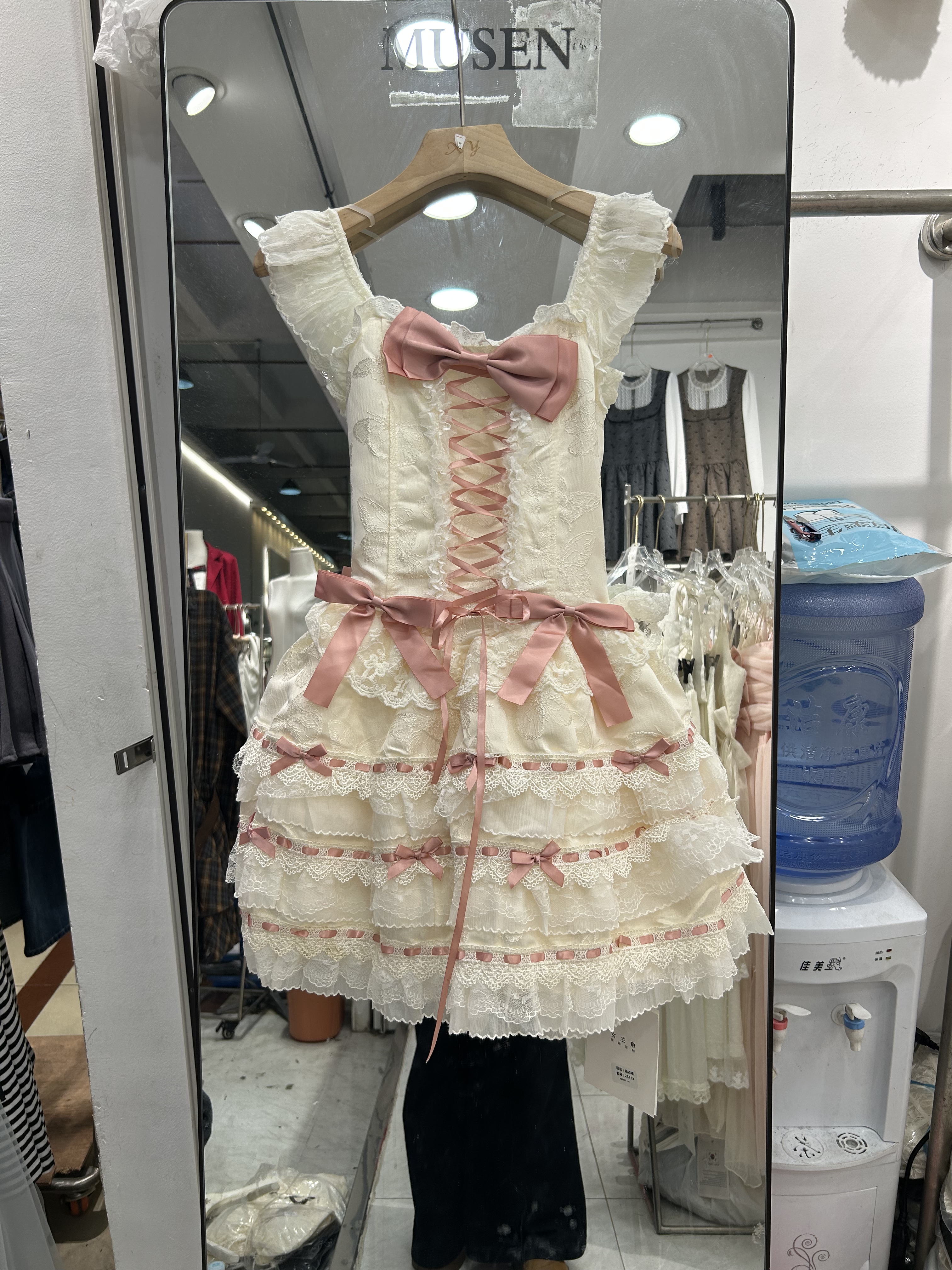 甜美可爱芭蕾蝴蝶结连衣裙夏季新款修身公主蓬蓬蛋糕连衣裙